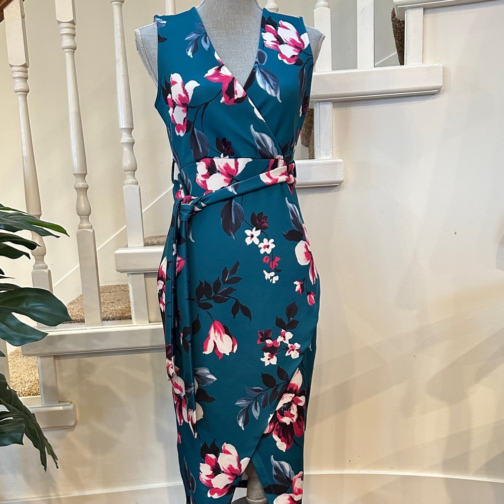 Nwot Venus summer dress
